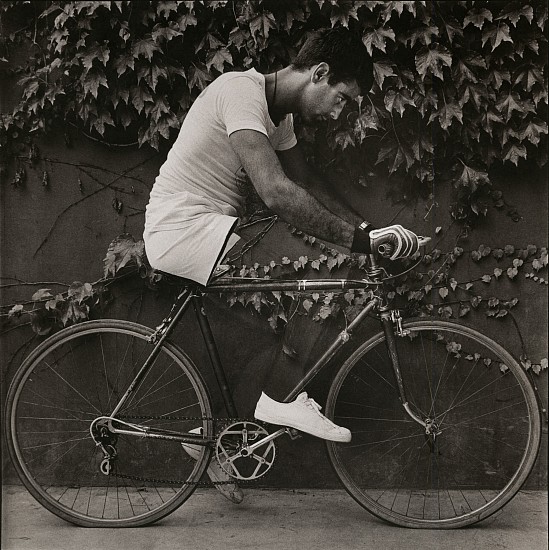 Joan Fontcuberta, "Va costar molt poder dir: ja sóc aquÁ­" (It was hard to be able to say: I am finally here) Barcelona
1976, Gelatin silver print